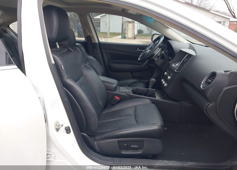 2014 NISSAN MAXIMA VIN: 1N4AA5AP5EC449180
