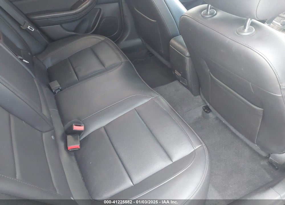 2015 CHEVROLET MALIBU VIN: 1G11D5SL3FF225203