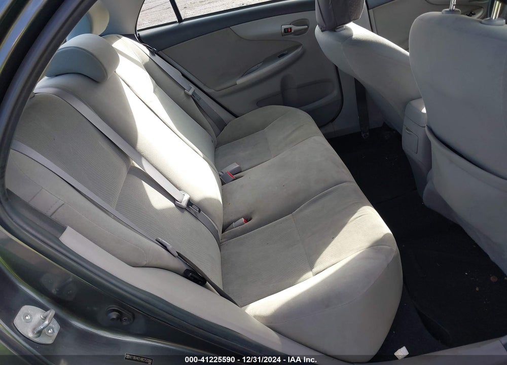 2011 TOYOTA COROLLA LE VIN: 2T1BU4EE4BC753368