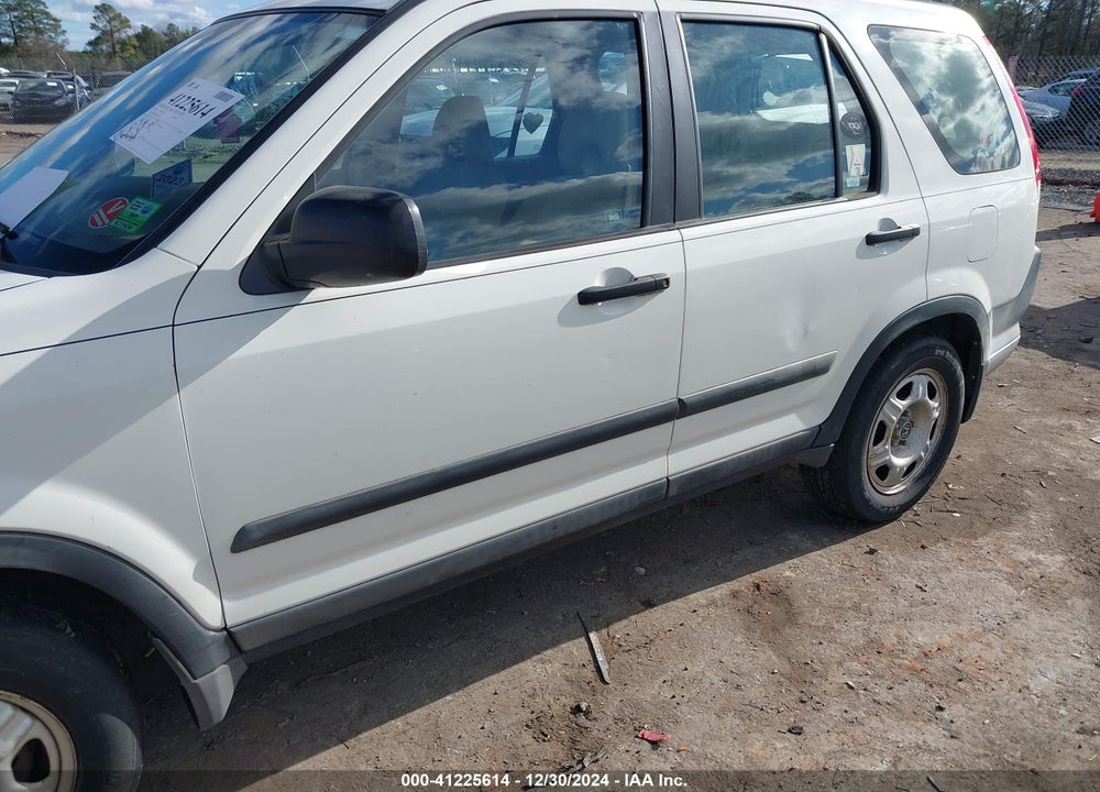 2005 HONDA CR-V LX VIN: SHSRD68545U306778