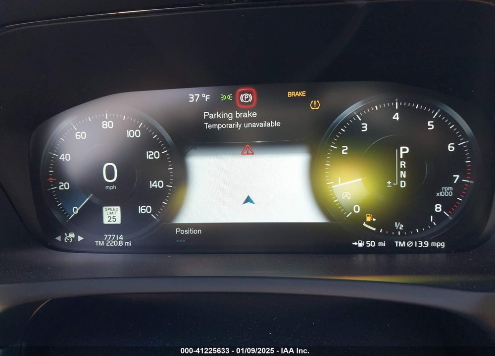 2018 VOLVO XC90 T6 MOMENTUM VIN: YV4A22PK5J1345602