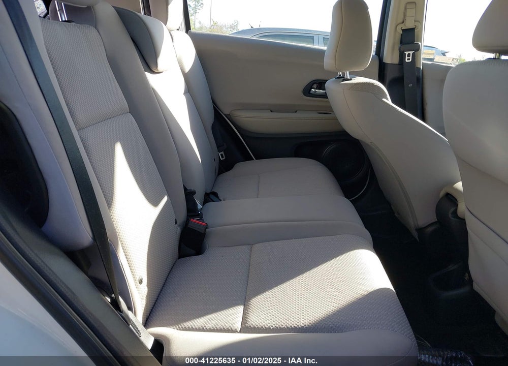 2018 HONDA HR-V LX VIN: 3CZRU5H32JM722330
