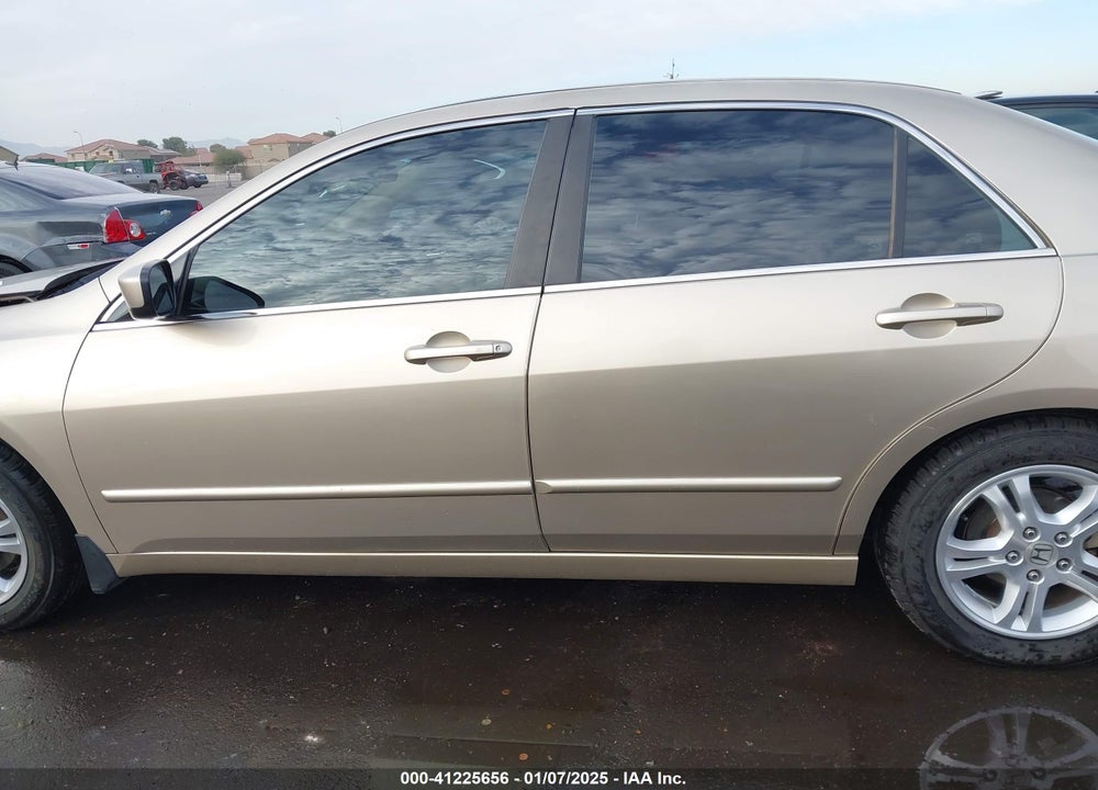 2007 HONDA ACCORD 2.4 EX VIN: 1HGCM56797A049593