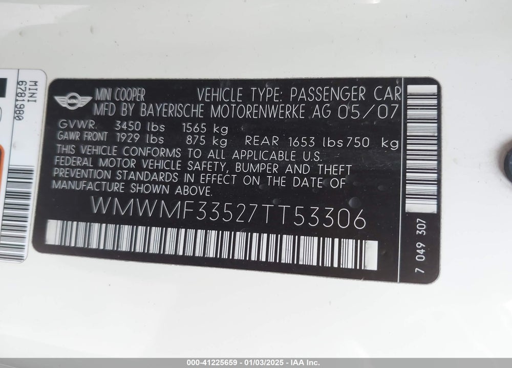 2007 MINI COOPER VIN: WMWMF33527TT53306