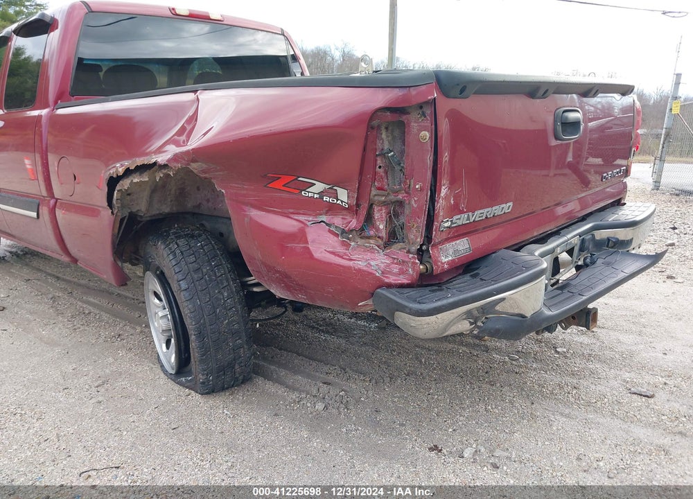 2004 CHEVROLET SILVERADO 1500 Z71 VIN: 1GCEK19T54E282020