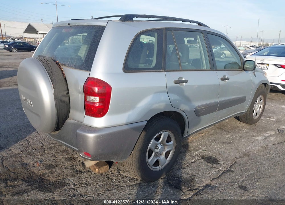 2005 TOYOTA RAV4 VIN: JTEGD20VX50051762