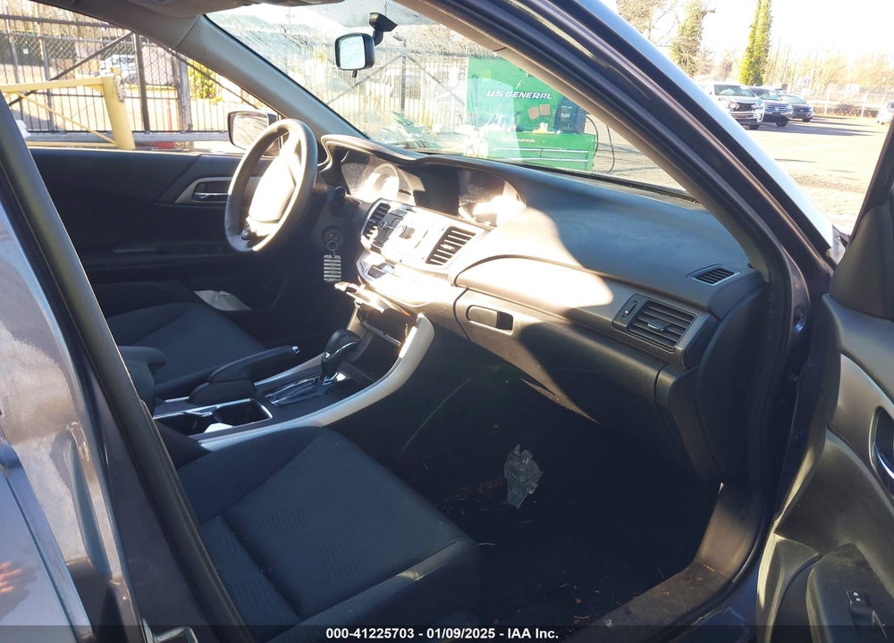 2015 HONDA ACCORD LX VIN: 1HGCR2F38FA251708