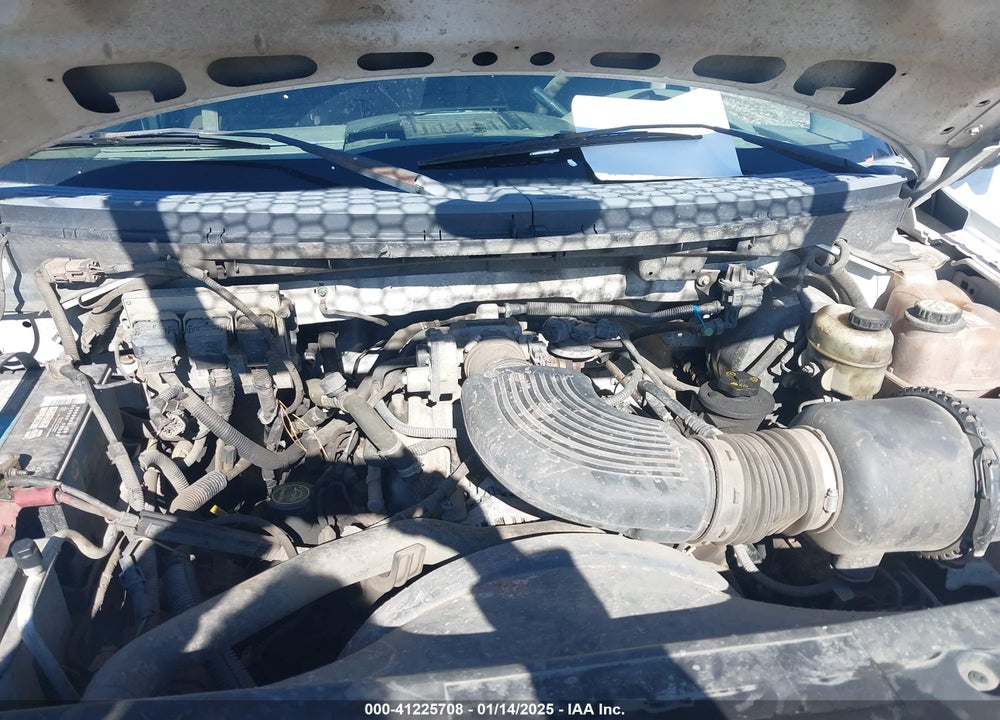 2005 FORD F-150 STX/XL/XLT VIN: 1FTRX12W05NB61131