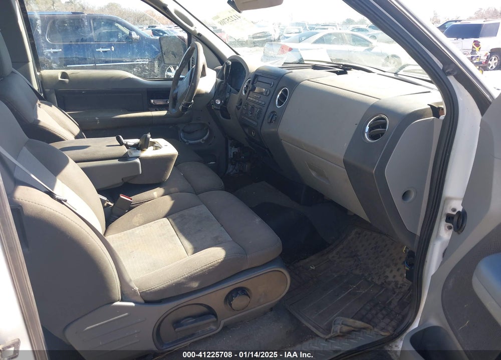 2005 FORD F-150 STX/XL/XLT VIN: 1FTRX12W05NB61131
