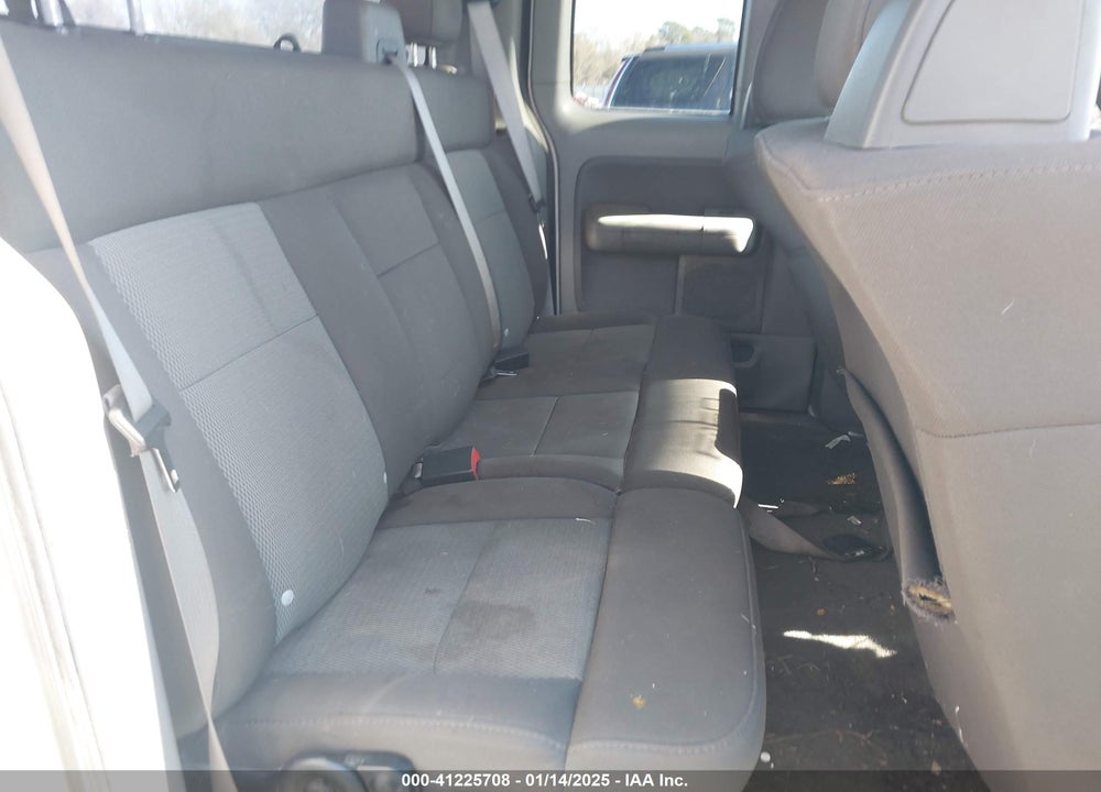 2005 FORD F-150 STX/XL/XLT VIN: 1FTRX12W05NB61131