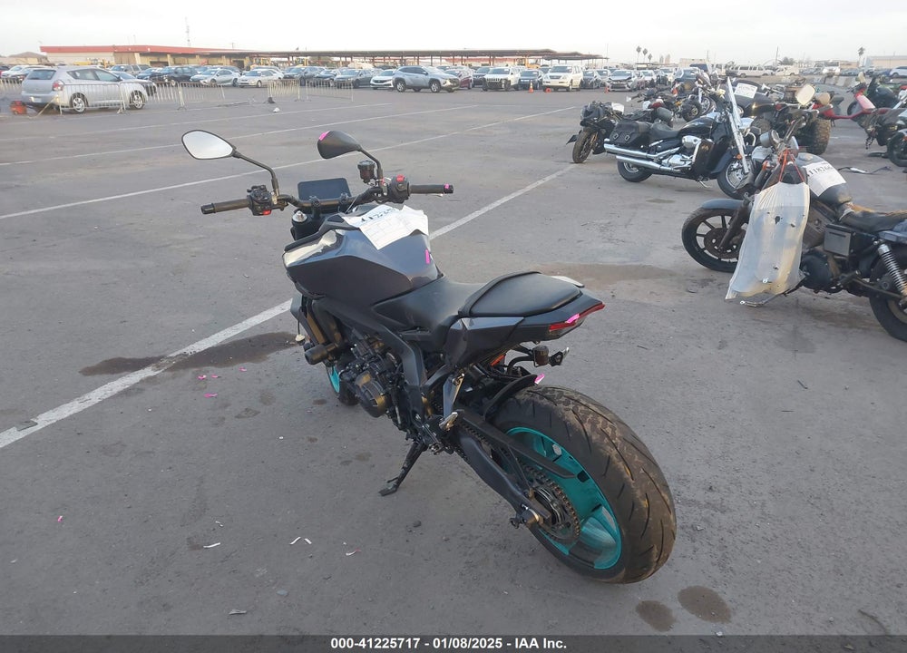 2024 YAMAHA MT09 VIN: JYARN94E7RA001958