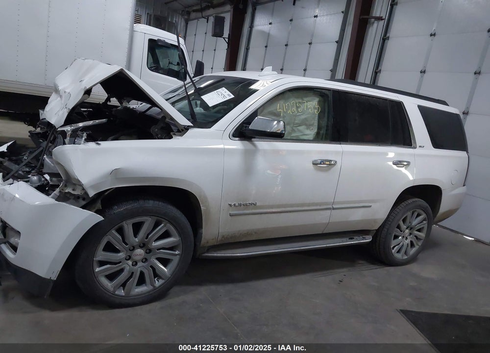 2020 GMC YUKON VIN: 1GKS2BKC2LR175800
