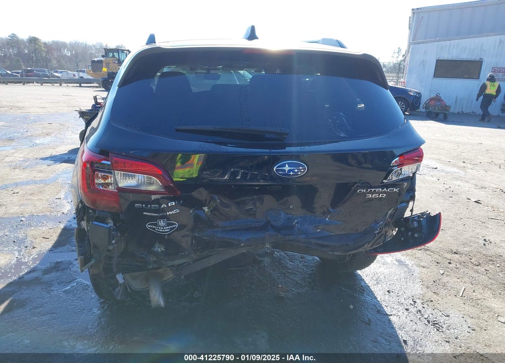 2017 SUBARU OUTBACK TOURING VIN: 4S4BSETC6H3399587