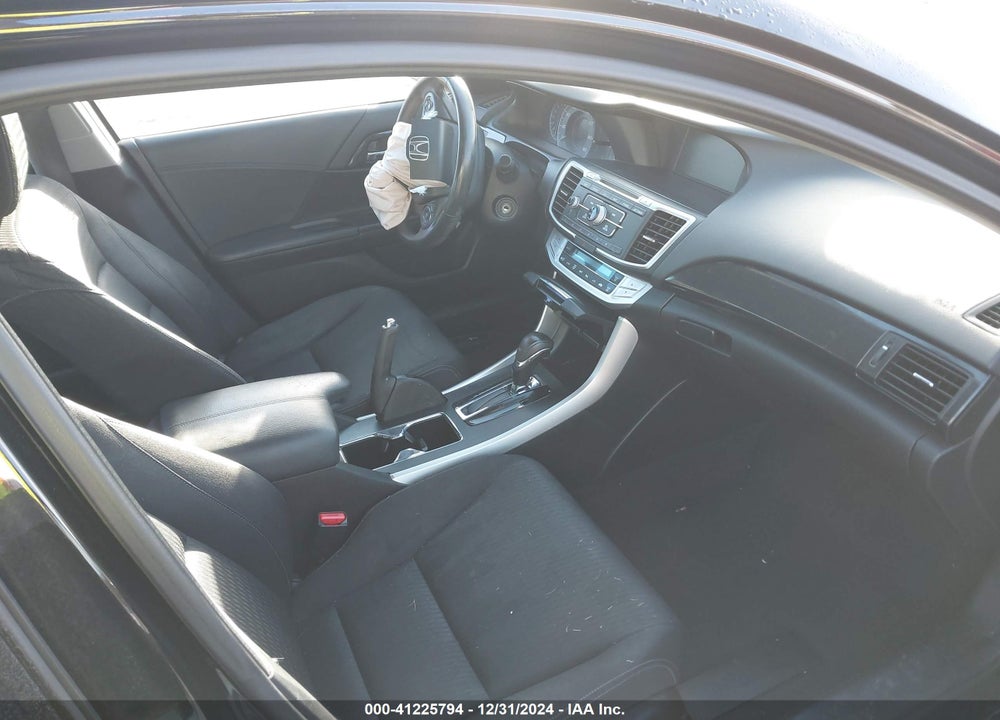 2013 HONDA ACCORD VIN: 1HGCR2F51DA030515