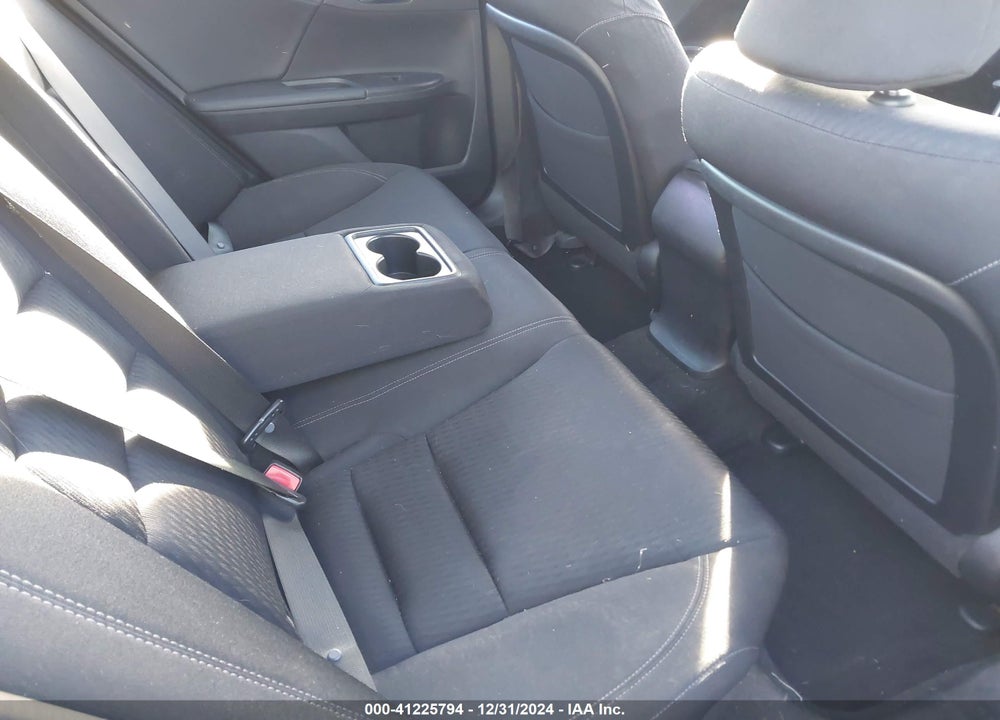 2013 HONDA ACCORD VIN: 1HGCR2F51DA030515