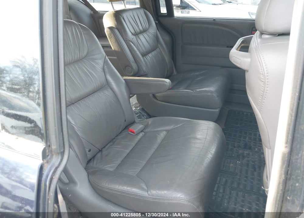 2008 HONDA ODYSSEY EX-L VIN: 5FNRL38648B089206