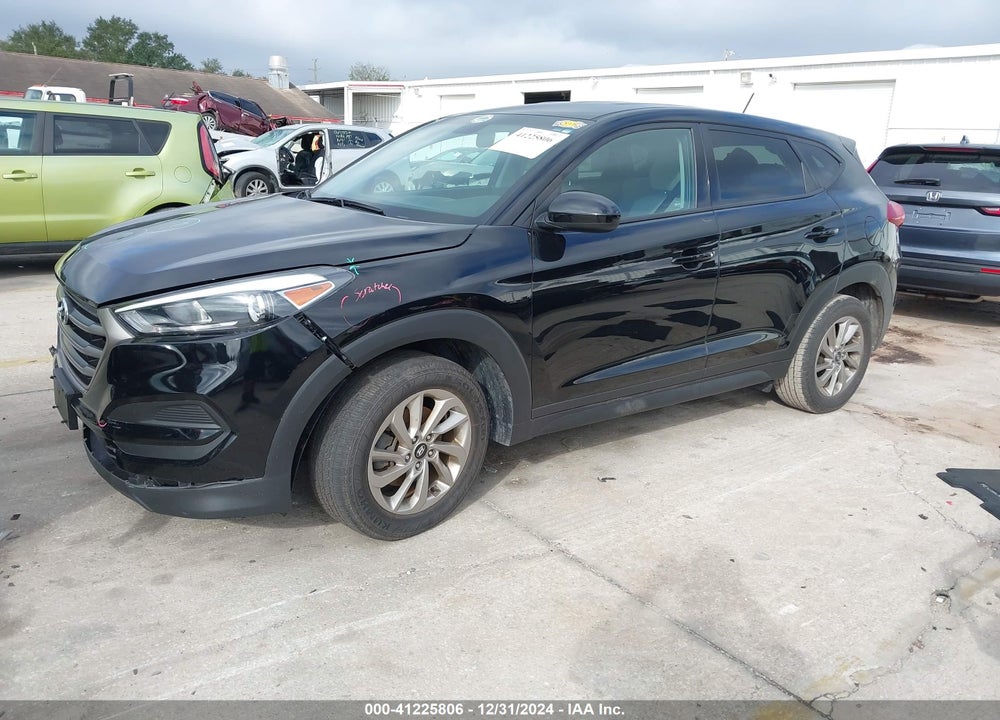 2016 HYUNDAI TUCSON SE VIN: KM8J23A49GU114790