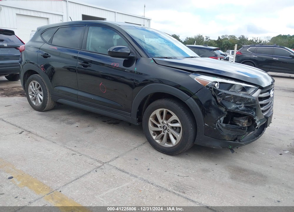 2016 HYUNDAI TUCSON SE VIN: KM8J23A49GU114790