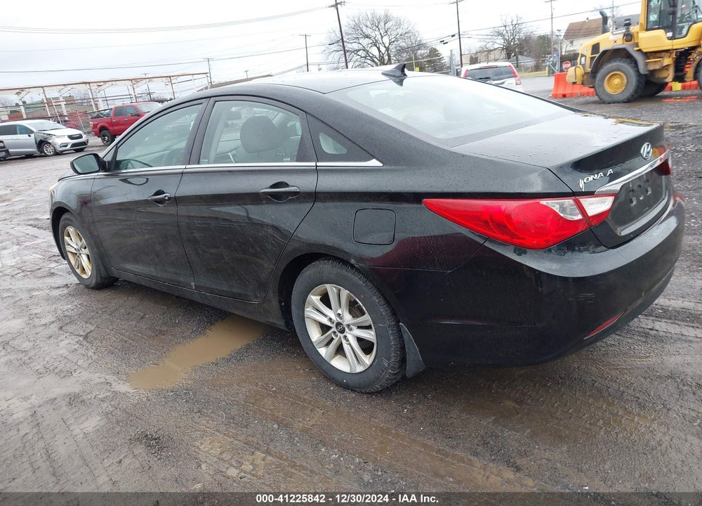 2011 HYUNDAI SONATA GLS VIN: 5NPEB4AC6BH300793