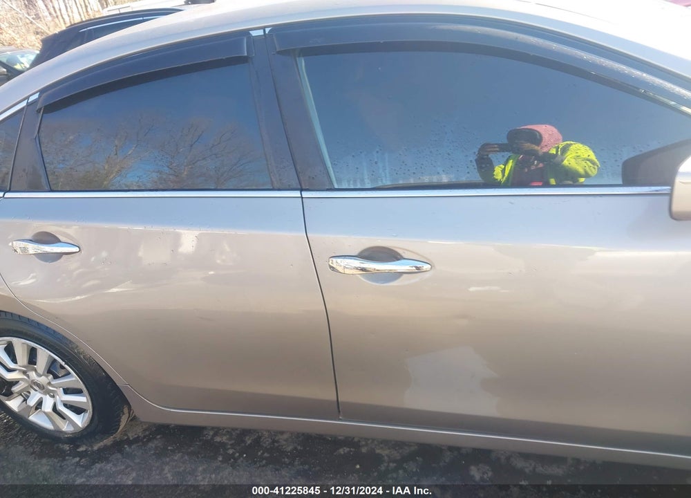 2015 NISSAN ALTIMA VIN: 1N4AL3AP6FN404740