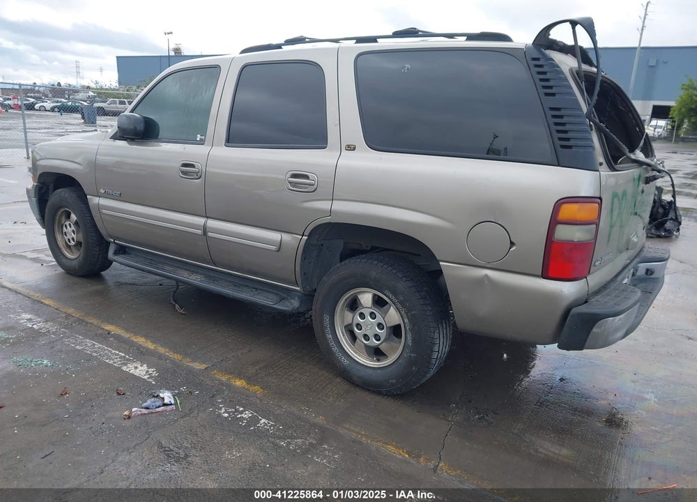 2001 CHEVROLET TAHOE LT VIN: 1GNEK13T11R220778