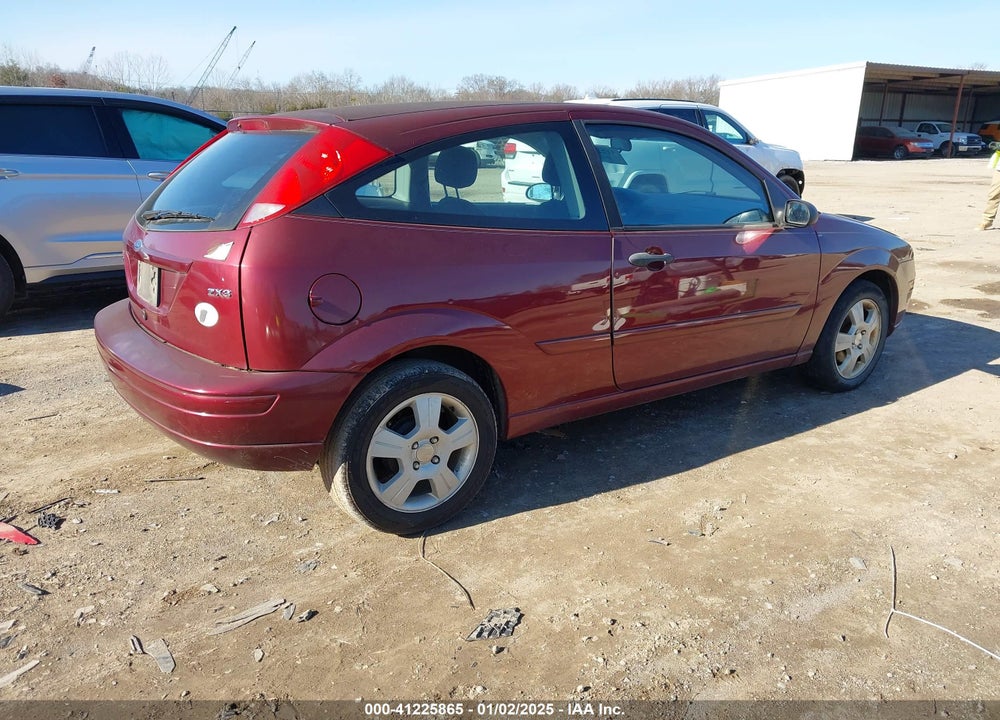2006 FORD FOCUS ZX3 VIN: 1FAHP31N06W255270