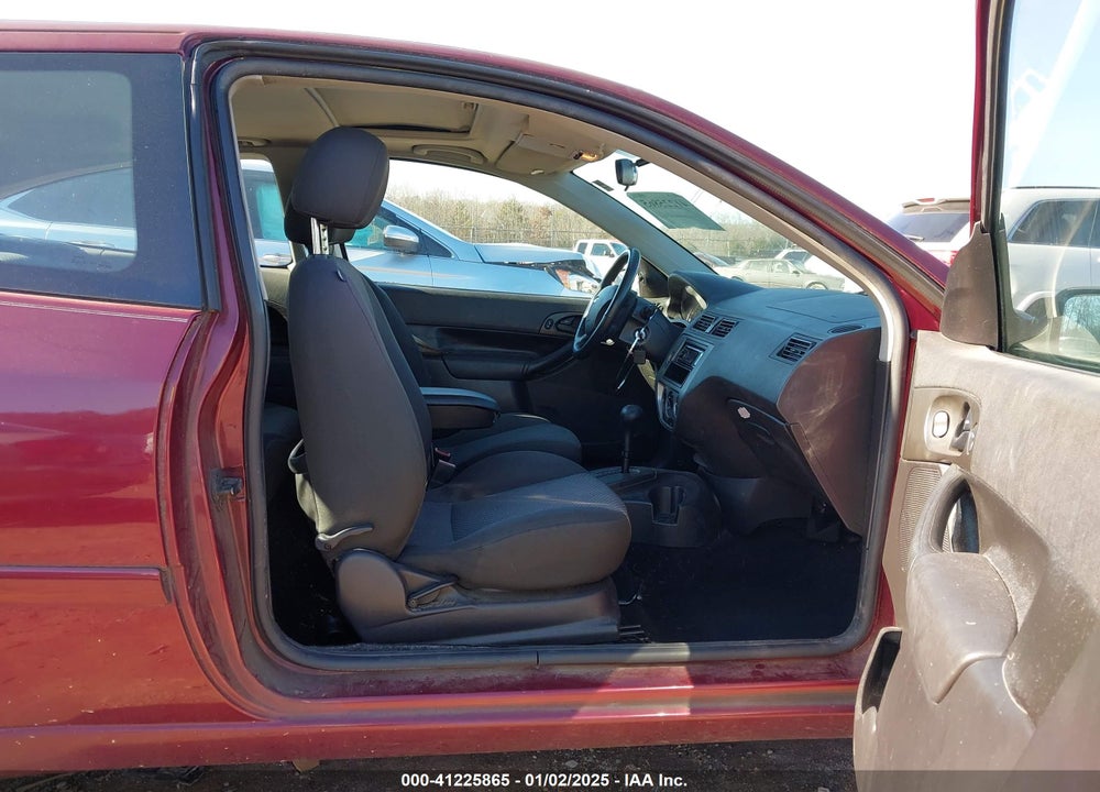 2006 FORD FOCUS ZX3 VIN: 1FAHP31N06W255270