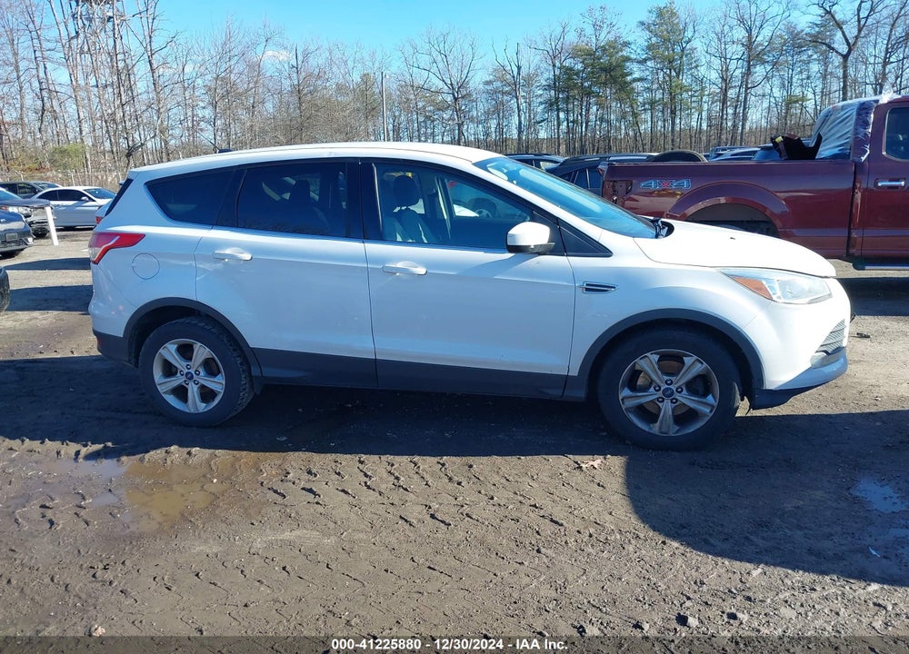2016 FORD ESCAPE SE VIN: 1FMCU0G72GUA92327