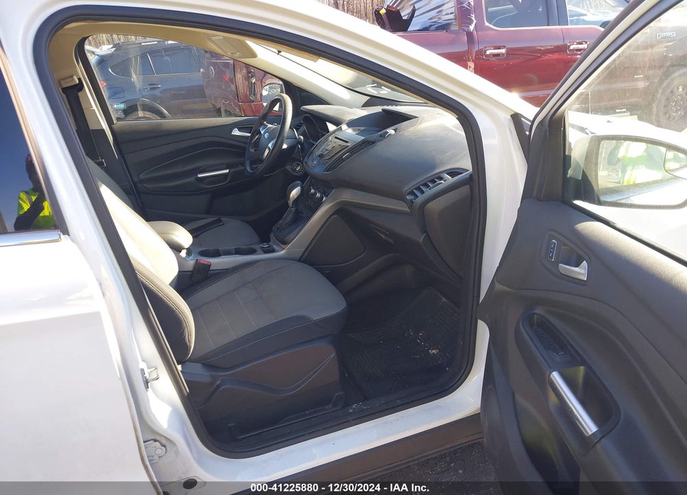 2016 FORD ESCAPE SE VIN: 1FMCU0G72GUA92327