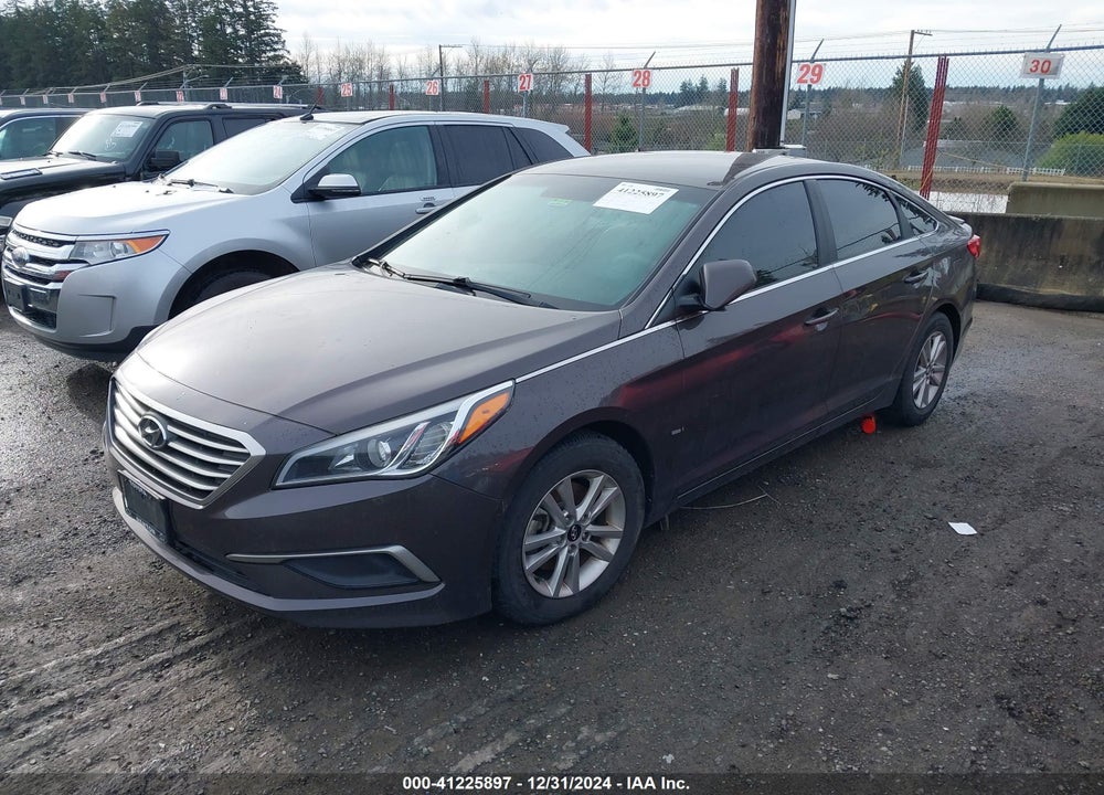 2016 HYUNDAI SONATA VIN: 5NPE24AF6GH366763
