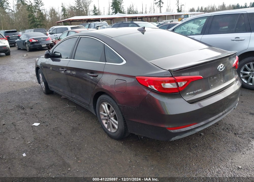 2016 HYUNDAI SONATA VIN: 5NPE24AF6GH366763