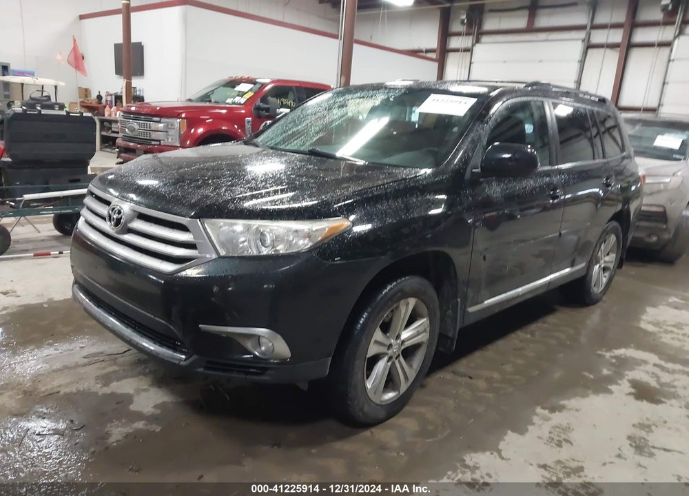 2011 TOYOTA HIGHLANDER V6 VIN: 5TDBK3EH7BS059646