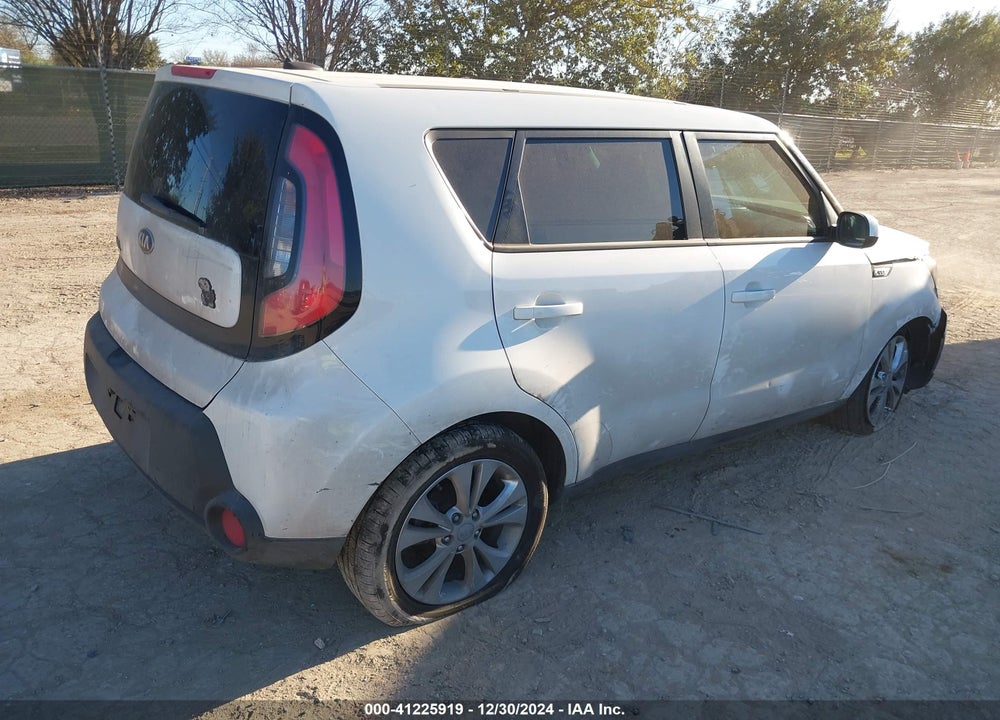 2015 KIA SOUL VIN: KNDJP3A58F7179674