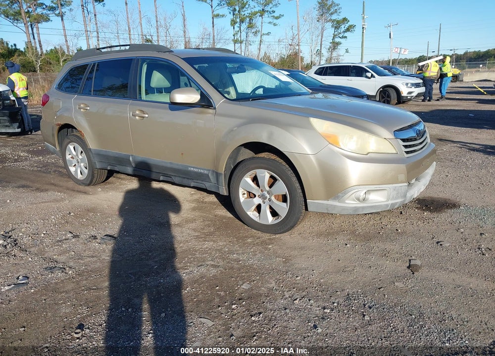 2010 SUBARU OUTBACK 2.5I PREMIUM VIN: 4S4BRBBC3A3355385