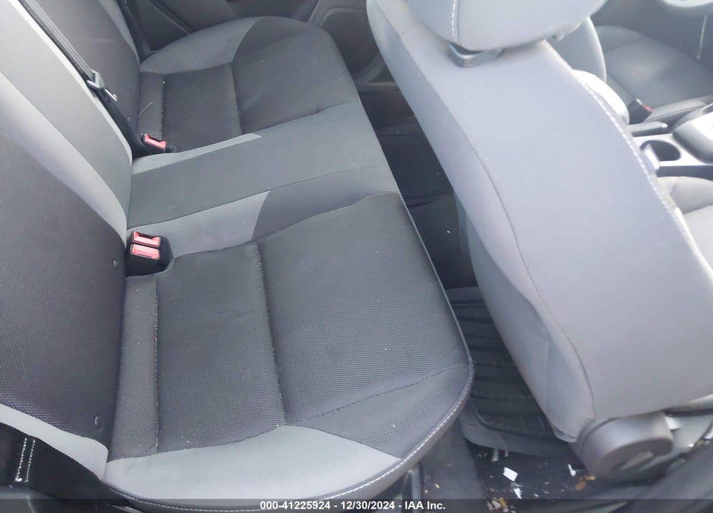 2014 FORD FOCUS SE VIN: 1FADP3F22EL368344