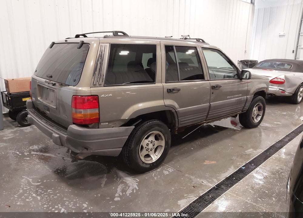 1997 JEEP GRAND CHEROKEE LAREDO/TSI VIN: 1J4GZ58S2VC746778