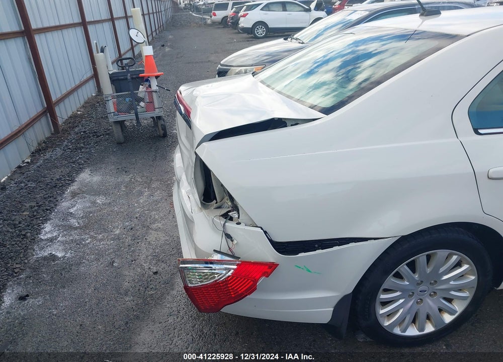 2012 FORD FUSION HYBRID VIN: 3FADP0L39CR222176