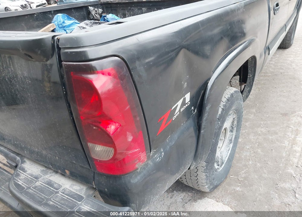 2006 CHEVROLET SILVERADO 1500 LT3 VIN: 2GCEK13T061215760