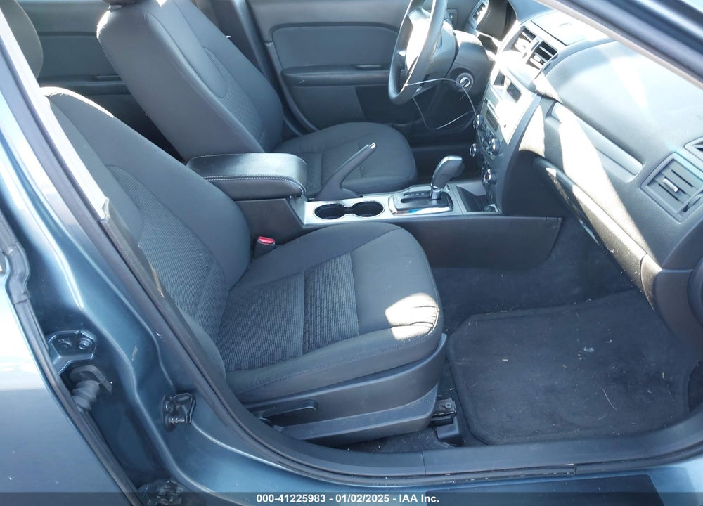 2011 FORD FUSION VIN: 3FAHP0HA9BR146613