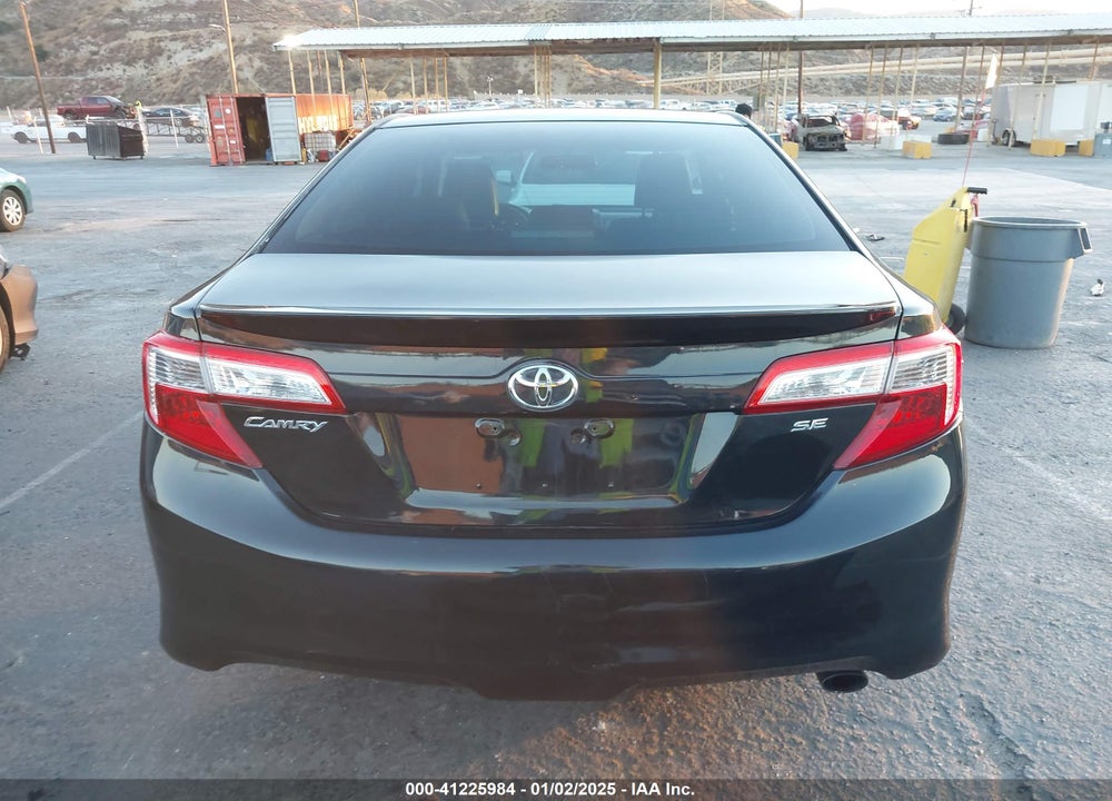 2014 TOYOTA CAMRY SE VIN: 4T1BF1FK4EU309424