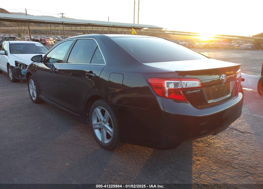 2014 TOYOTA CAMRY SE VIN: 4T1BF1FK4EU309424