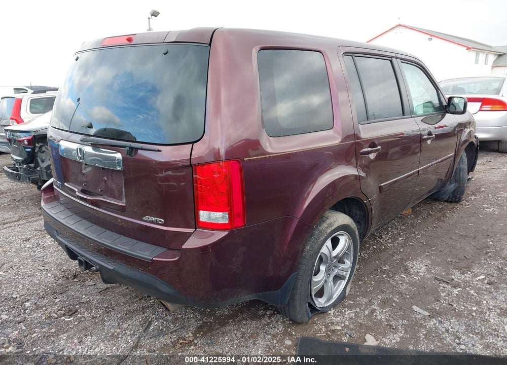 2012 HONDA PILOT EX VIN: 5FNYF4H47CB015701