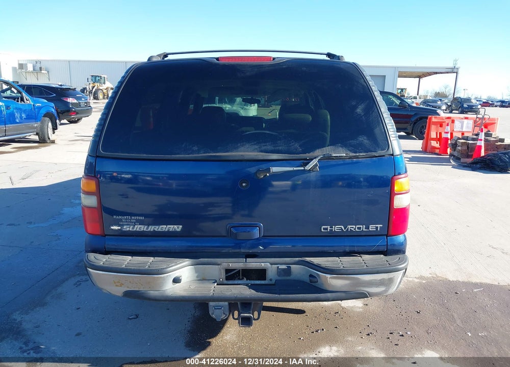 2002 CHEVROLET SUBURBAN 1500 LT VIN: 3GNEC16Z92G309366