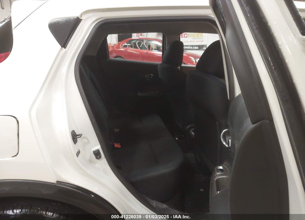 2012 NISSAN JUKE S VIN: JN8AF5MV6CT122262