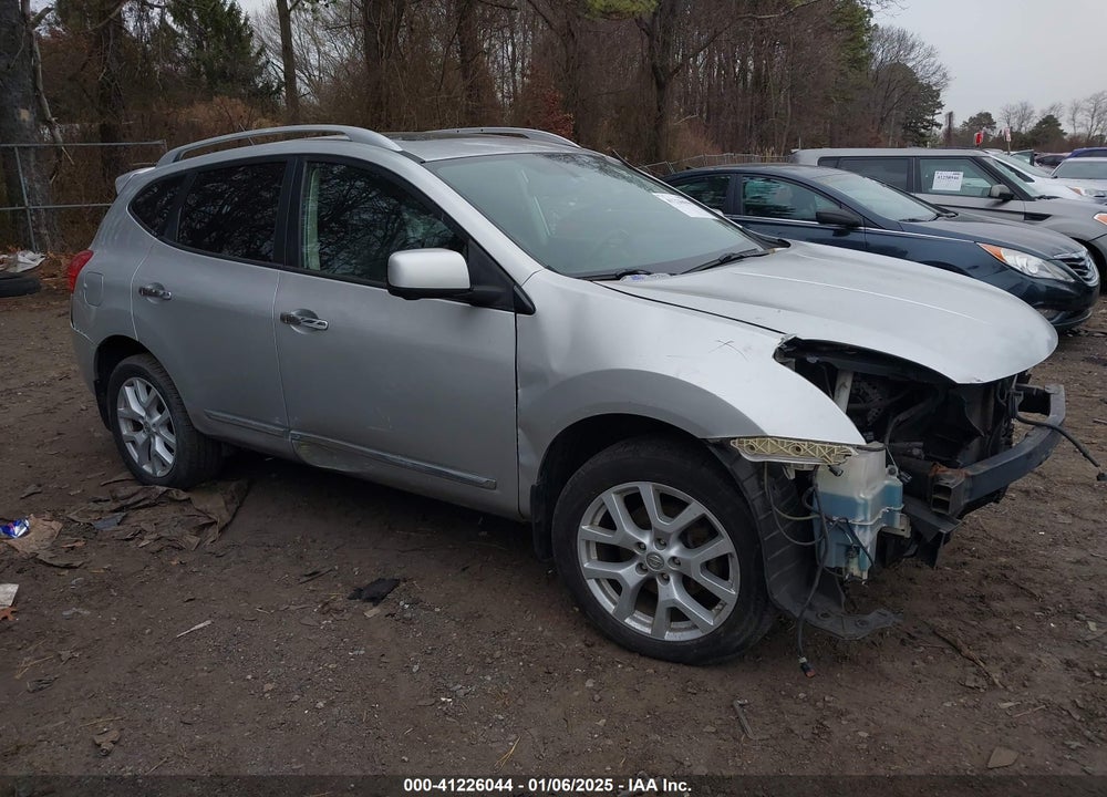 2013 NISSAN ROGUE SV W/SL PKG VIN: JN8AS5MV4DW116181