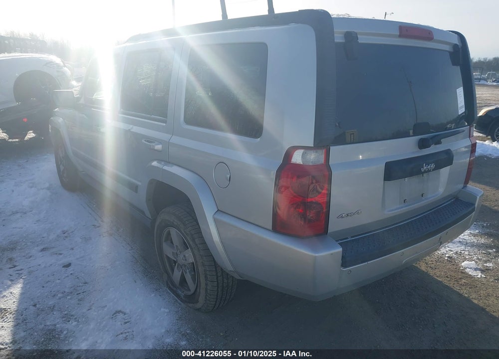 2007 JEEP COMMANDER SPORT VIN: 1J8HG48K77C604612