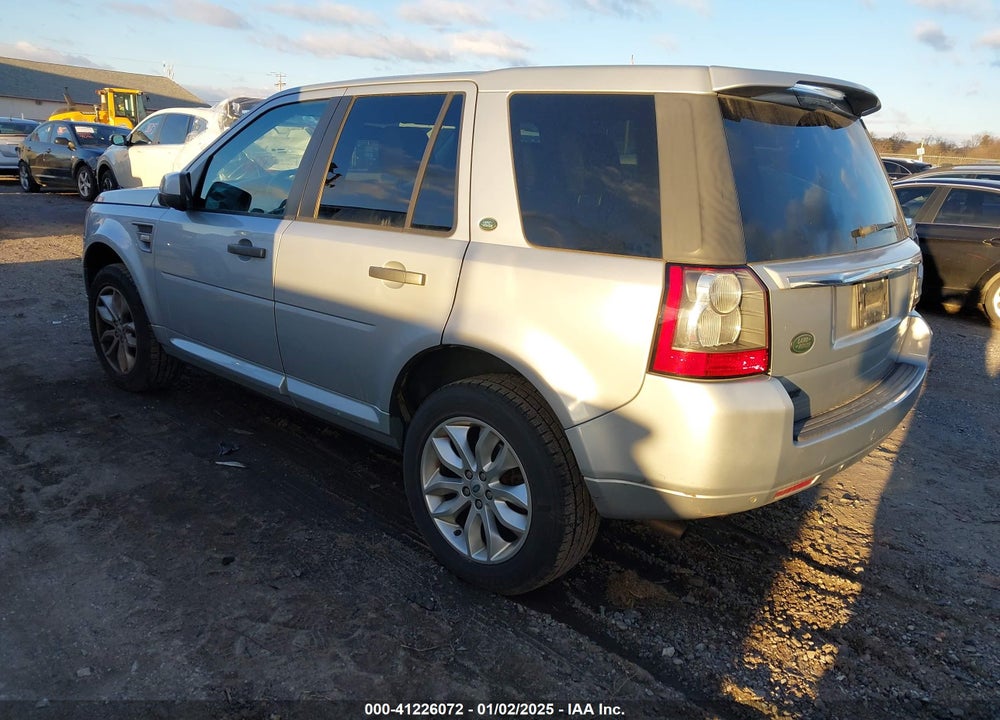 2011 LAND ROVER LR2 VIN: SALFR2BN7BH244682