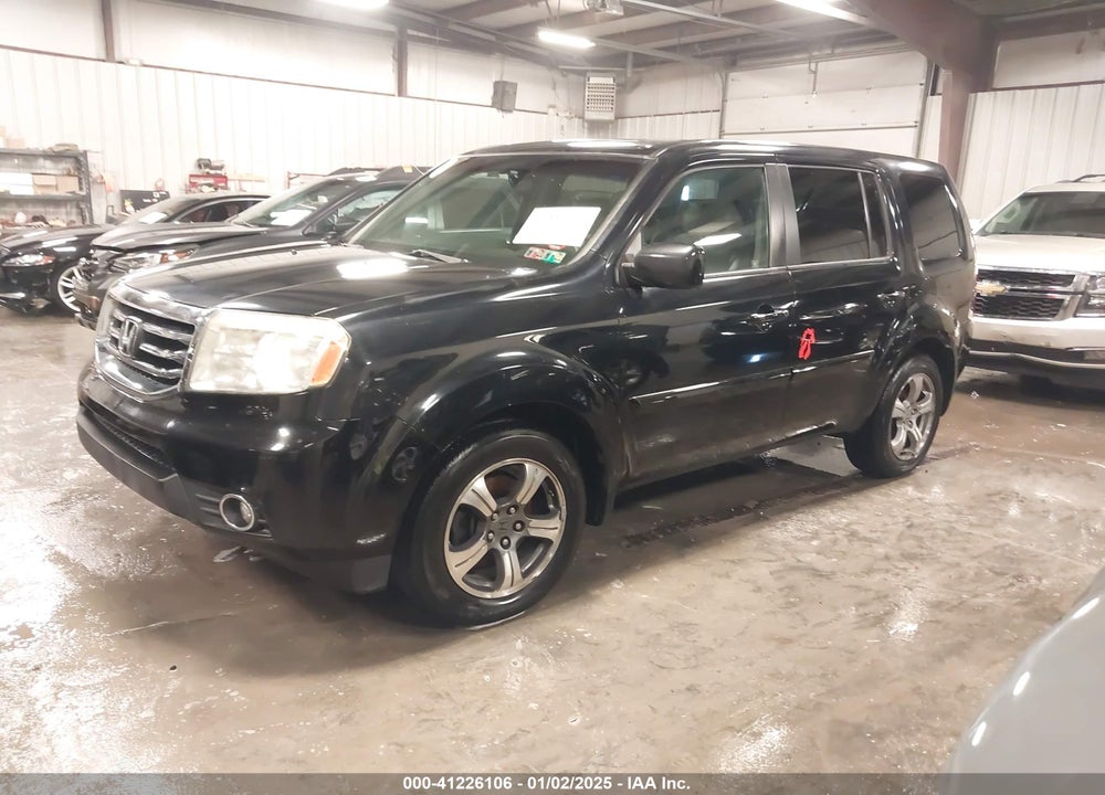 2012 HONDA PILOT EX-L VIN: 5FNYF4H6XCB062545