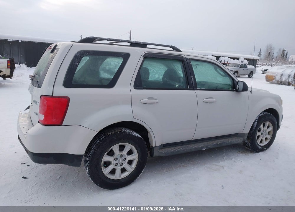2011 MAZDA TRIBUTE I SPORT VIN: 4F2CY9C70BKM04054