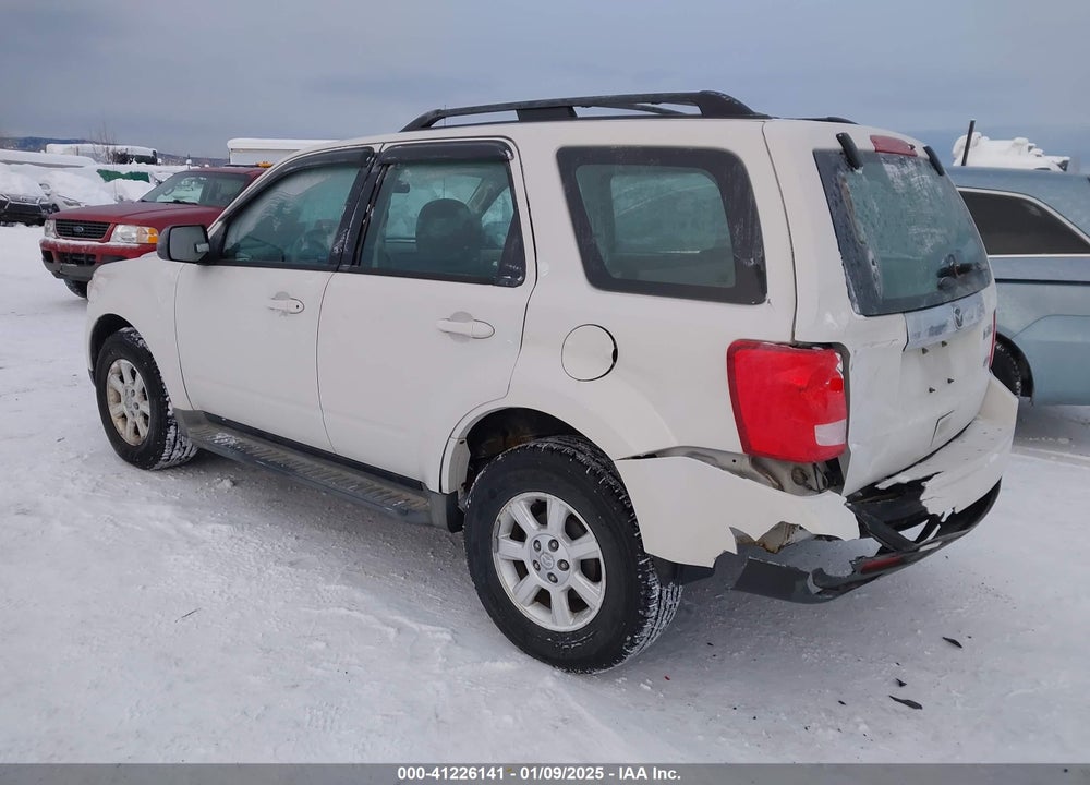 2011 MAZDA TRIBUTE I SPORT VIN: 4F2CY9C70BKM04054